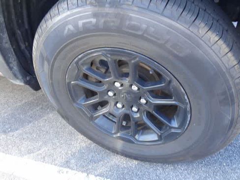 Used 2025 RAM 1500 Rebel w/ Rebel Level 1 Equipment Group AWD/4WD image 17