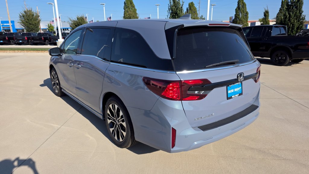 New 2027 Honda Odyssey Elite image 3
