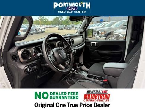Used 2020 Jeep Gladiator Sport w/ Quick Order Package 24S image 4