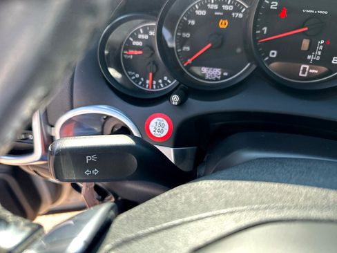 Used 2012 Porsche Cayenne image 12
