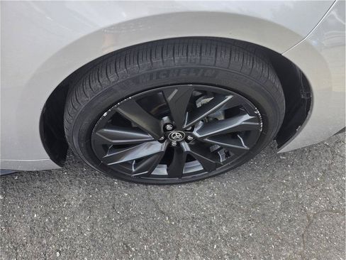 Used 2024 Toyota Corolla XSE FWD image 10