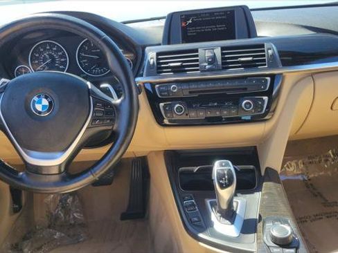 Used 2016 BMW 328i Sedan RWD image 9