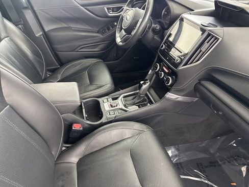Used 2022 Subaru Forester Touring AWD/4WD image 23