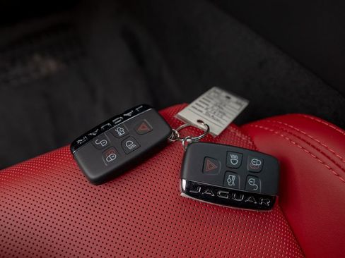 Used 2024 Jaguar F-TYPE R image 46