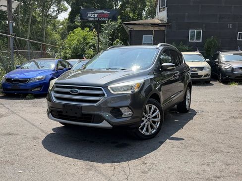 Used 2017 Ford Escape Titanium AWD/4WD image 2