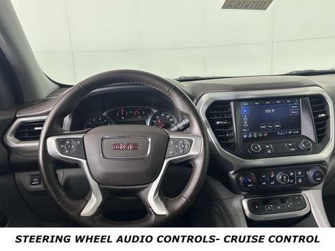 Used 2023 GMC Acadia SLT image 8