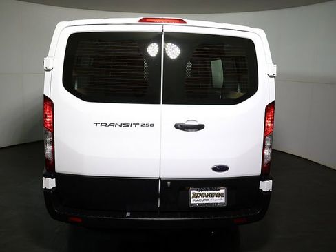 Used 2024 Ford Transit 250 Low Roof w/ Exterior Upgrade Package RWD image 10