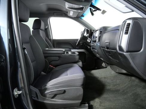 Used 2018 Chevrolet Silverado 1500 LT w/ All Star Edition RWD image 7
