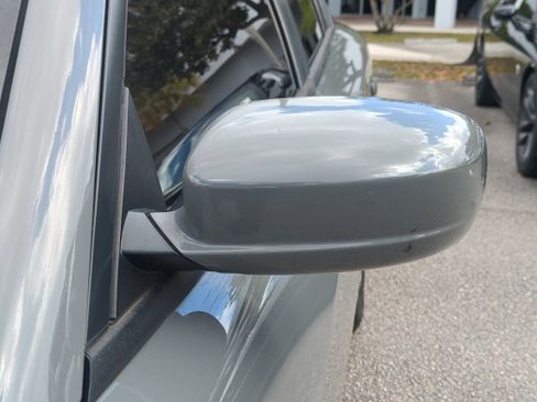 Used 2019 Dodge Charger SXT w/ Leather Interior Group image 12