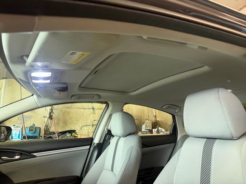 Used 2017 Honda Civic EX image 25