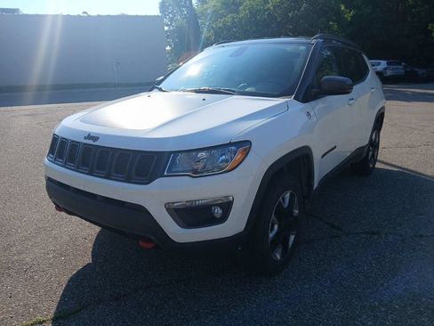 Certified 2017 Jeep Compass Trailhawk w/ Leather Interior Group AWD/4WD image 1