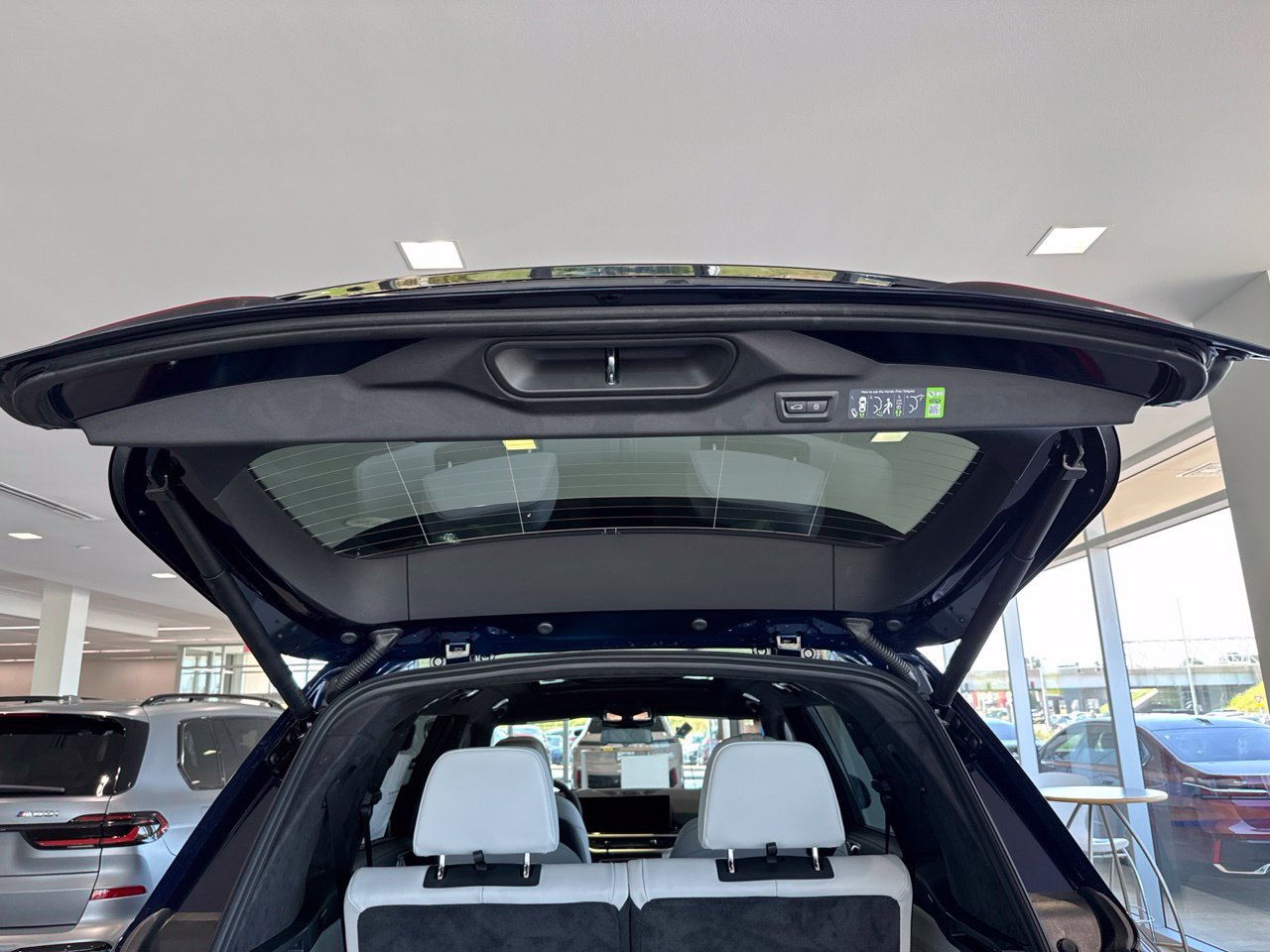 New 2027 BMW X7 xDrive40i w/ Executive Package AWD/4WD image 11