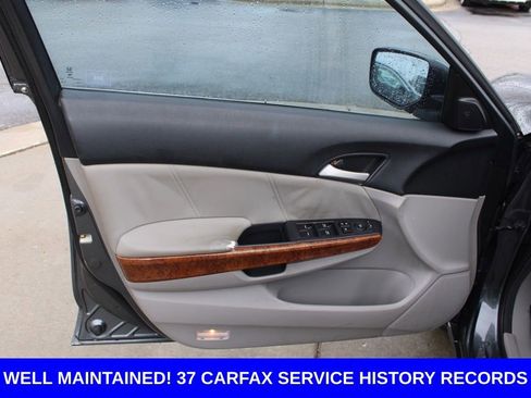 Used 2012 Honda Accord EX-L image 17