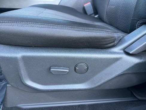 Used 2020 Ford Expedition XLT image 13