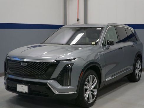 New 2026 Cadillac Vistiq Luxury w/ LPO, Floor Liner Package image 1