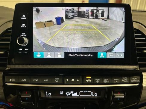 Certified 2026 Honda Odyssey Elite image 34