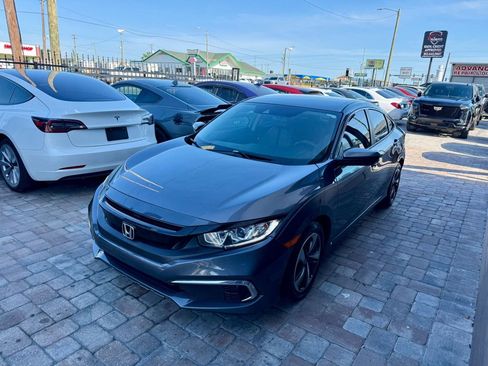 Used 2020 Honda Civic LX image 4