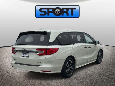 Used 2019 Honda Odyssey Elite image 7