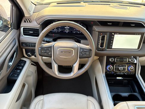 Certified 2023 GMC Yukon XL Denali RWD image 23