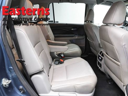 Used 2019 Honda Pilot Touring image 25