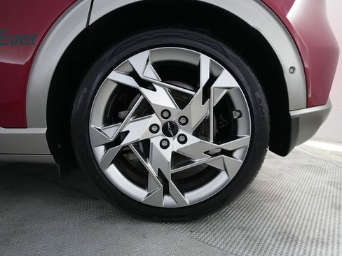 Used 2023 Genesis GV60 Performance AWD/4WD image 9
