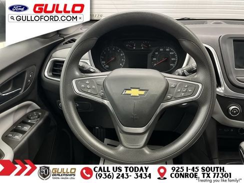 Used 2023 Chevrolet Equinox LS FWD image 12