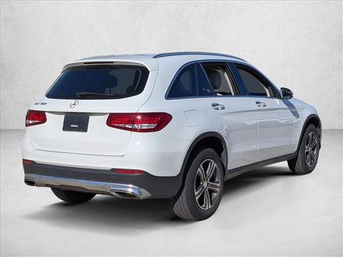 Used 2016 Mercedes-Benz GLC 300 image 5
