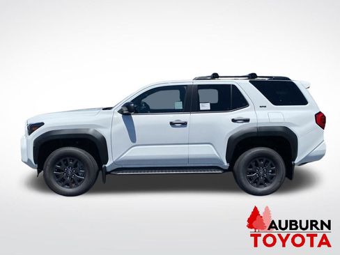 New 2026 Toyota 4Runner SR5 AWD/4WD image 2