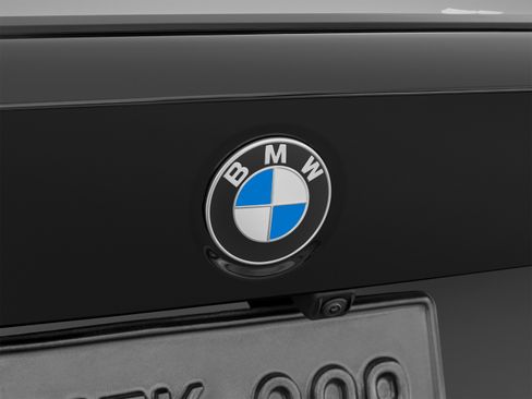 Used 2026 BMW 330i Sedan w/ M Sport Package RWD image 56