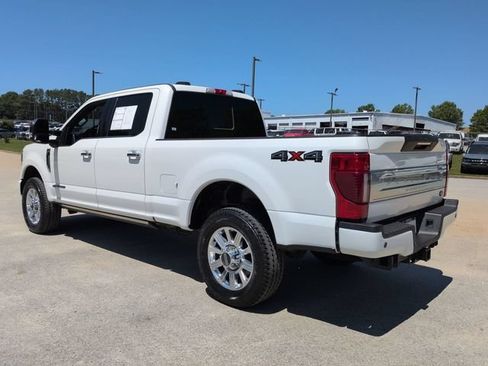 Used 2022 Ford F350 Platinum AWD/4WD image 7