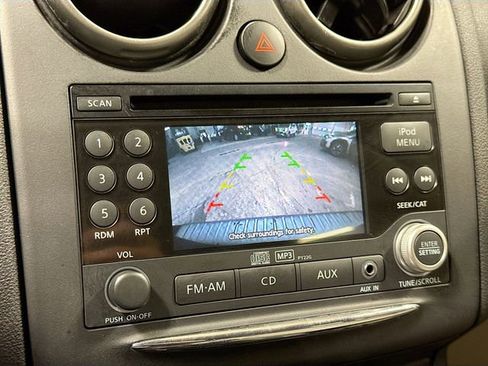 Used 2011 Nissan Rogue SV image 13