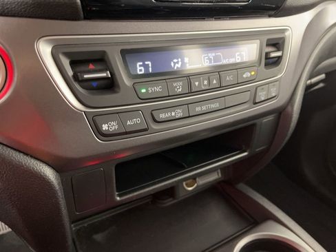 Used 2020 Honda Ridgeline Sport image 29
