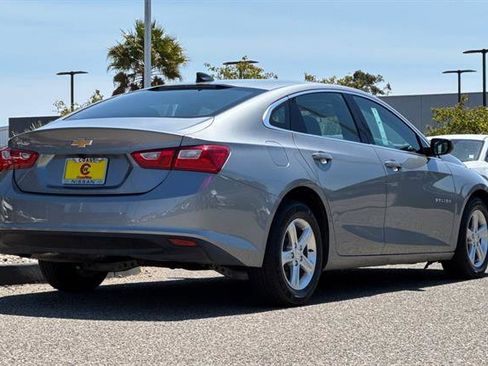 Used 2024 Chevrolet Malibu LS image 4