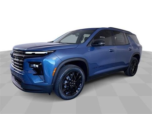 New 2026 Chevrolet Traverse LT w/ Midnight/Sport Edition image 4