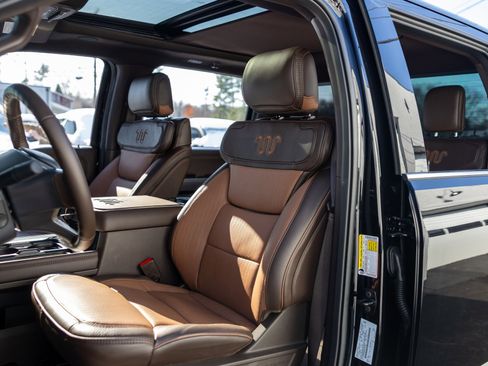 Used 2025 Ford F450 King Ranch w/ Chrome Package image 30