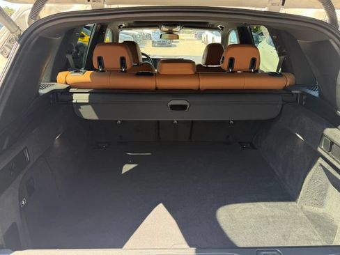 Used 2025 BMW X5 xDrive40i w/ M Sport Package AWD/4WD image 30