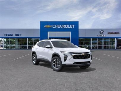 New 2025 Chevrolet Trax LT w/ Driver Confidence Package