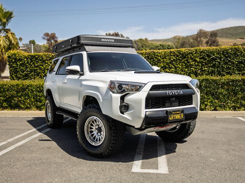Used 2024 Toyota 4Runner TRD Pro AWD/4WD image 3