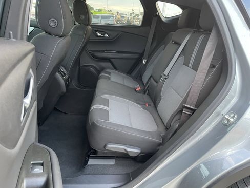 Used 2024 Chevrolet Blazer LT image 17