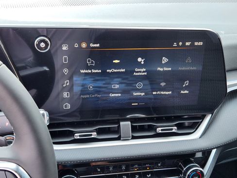 New 2026 Chevrolet Equinox LT image 16