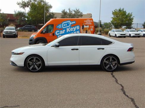 Used 2024 Honda Accord Sport image 7