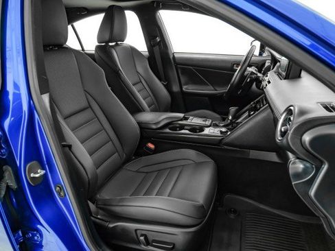 Used 2022 Lexus IS 350 F Sport w/ Memory Package image 31