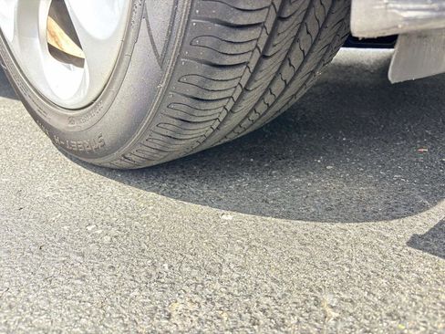 Used 2019 Alfa Romeo Giulia AWD image 31