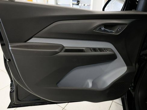 New 2027 Chevrolet Bolt LT w/ Comfort Package image 13