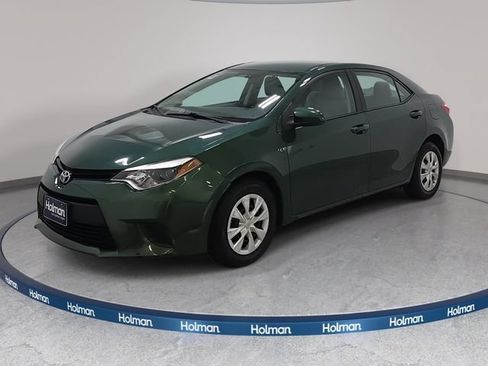 Used 2014 Toyota Corolla LE FWD image 1