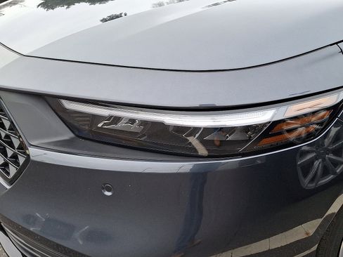 Used 2025 Honda Accord Touring image 6