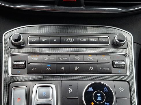 Certified 2023 Hyundai Santa Fe SEL AWD/4WD image 15
