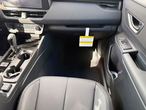 New 2026 Subaru Outback Limited image 18