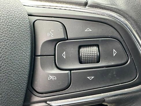 Used 2022 Buick Envision Preferred image 21