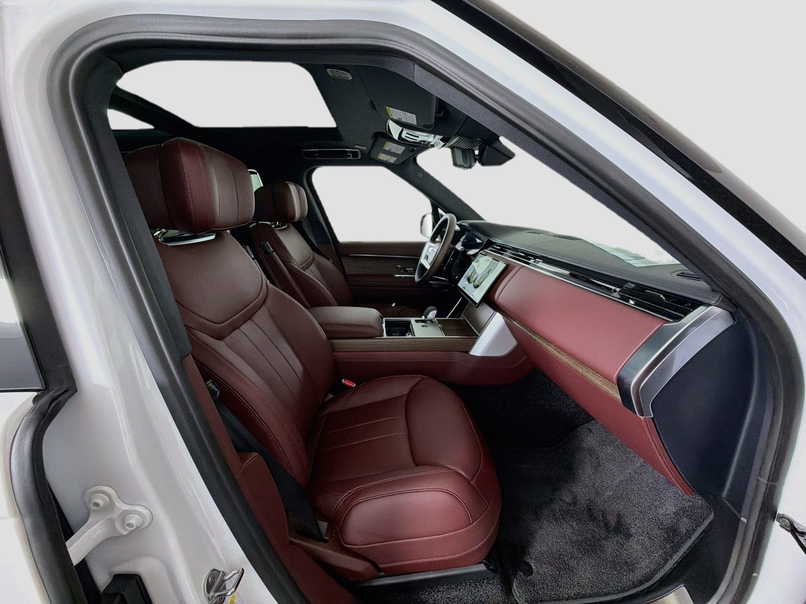 New 2026 Land Rover Range Rover Autobiography AWD/4WD image 33